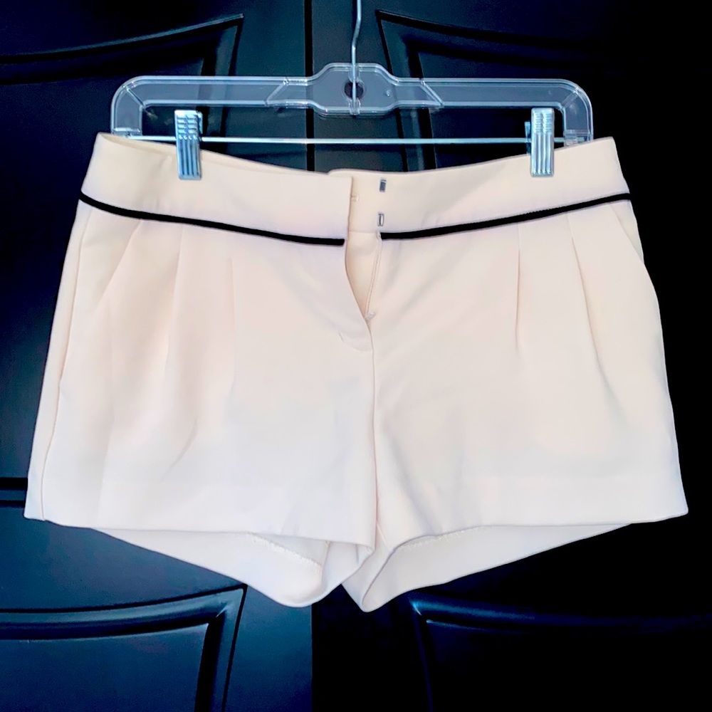 EXPRESS tan/cream dress shorts.